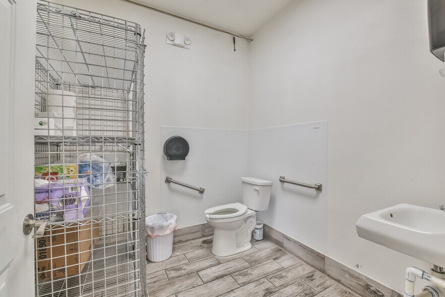 More Photos Of 275 FM 247, Huntsville Land For Lease