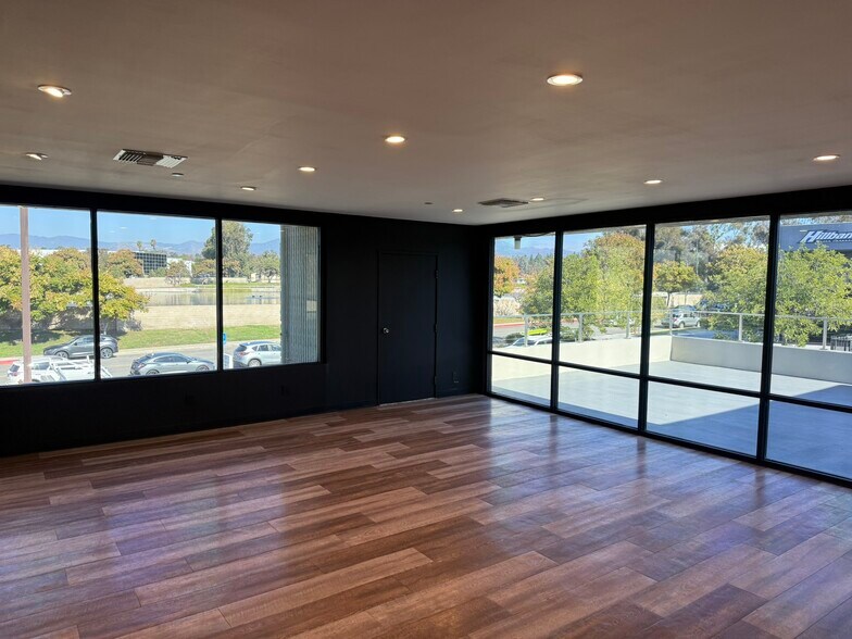 More Photos Of 3 Whatney, Irvine Research And Development For Sale