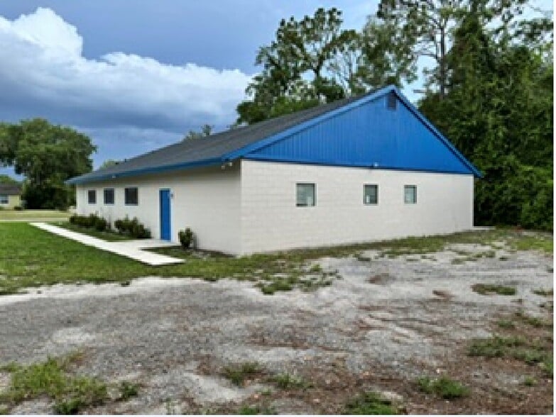 More Photos Of 860 Campello St, Altamonte Springs Religious Facility For Sale