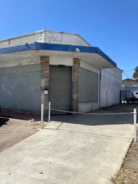 More Photos Of 1261 N 1st St, Fresno Freestanding For Sale