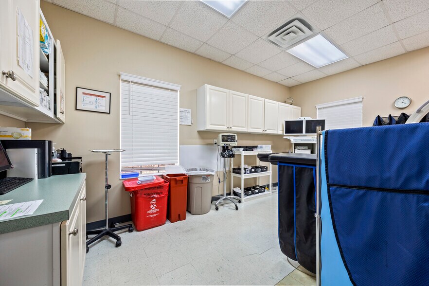 More Photos Of 440 SW Perimeter Glen, Lake City Medical For Sale