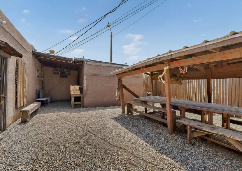 More Photos Of 955 S Camino Del Pueblo, Bernalillo Bar For Sale