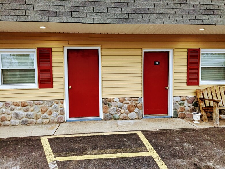 More Photos Of 12520 State St, Atlanta Hotel For Sale