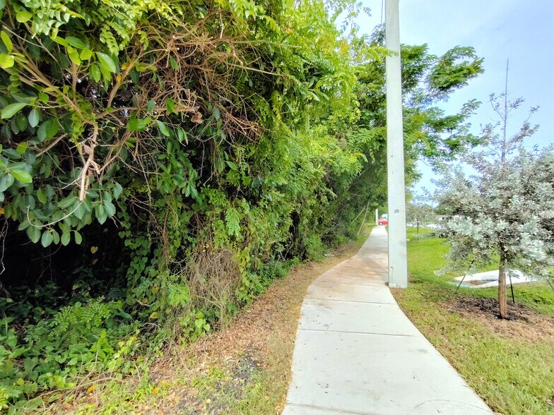 More Photos Of 5470 SE Ebbtide Ave, Stuart Land For Sale