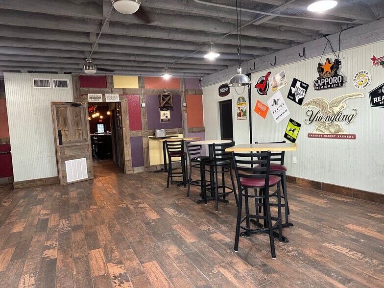 More Photos Of 130 E Goodnight Ave, Aransas Pass Restaurant For Sale