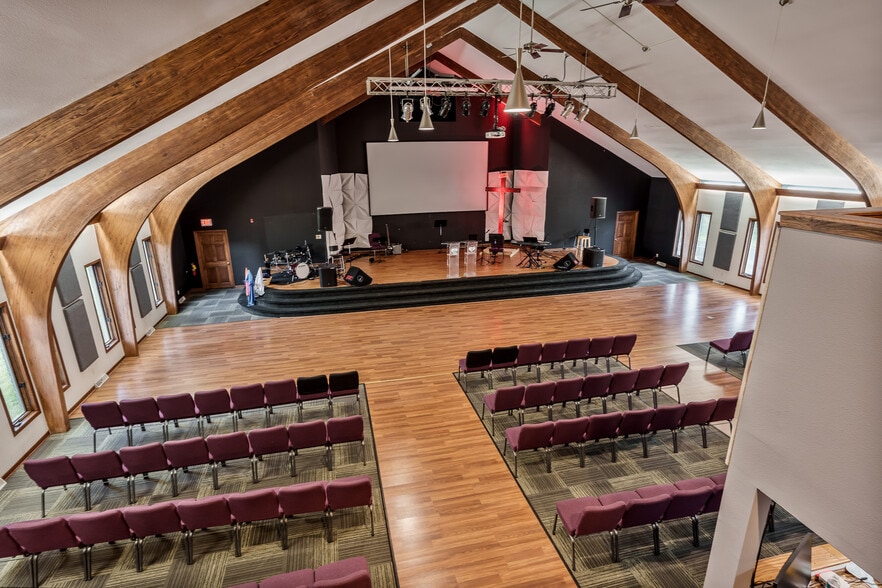 More Photos Of 4312 20th St, Rockford Religious Facility For Sale