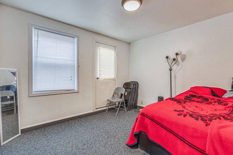 More Photos Of 831 Michigan Ave, Sheboygan Skilled Nursing Facility For Sale