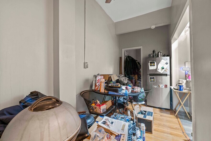 More Photos Of 1407 McCulloh St, Baltimore Apartments For Sale