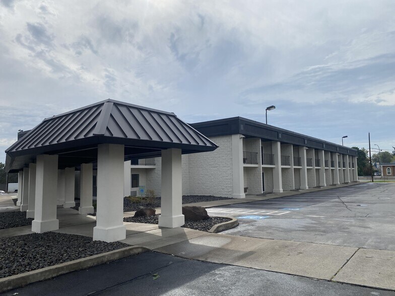More Photos Of 9 N 9th St, Yakima Apartments For Lease