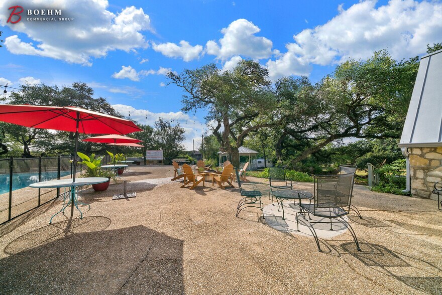 More Photos Of 137 Old San Antonio Rd, Boerne Apartments For Sale