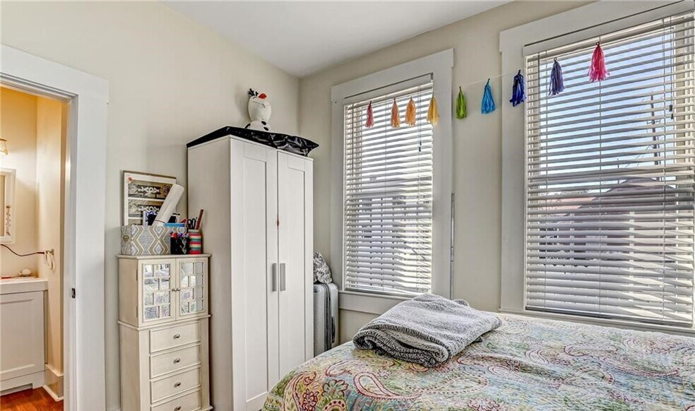 More Photos Of 1313 Whitaker St, Savannah Apartments For Sale