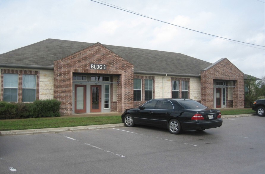 Primary Photo Of 5411 Williams Dr, Georgetown Office For Lease
