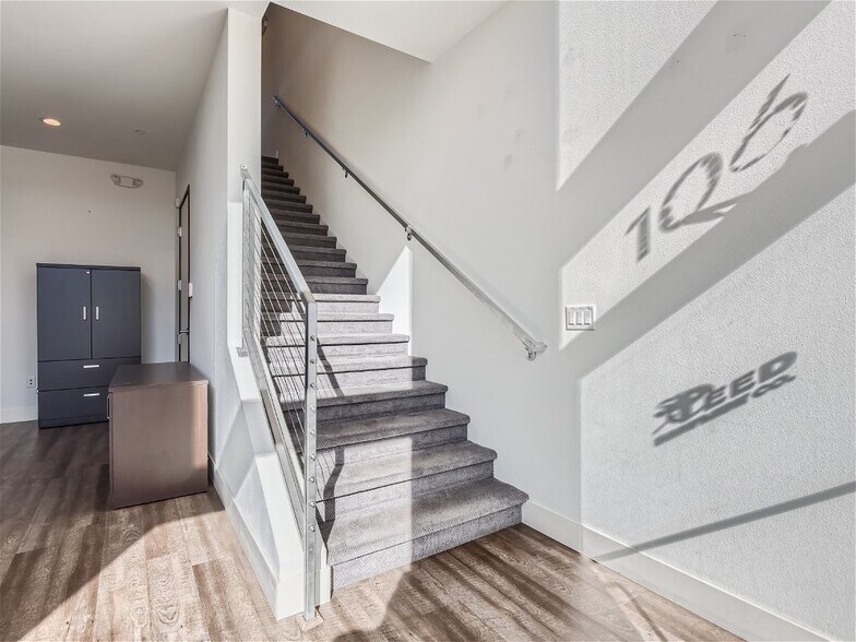 More Photos Of 7336 W Post Rd, Las Vegas Loft Creative Space For Lease