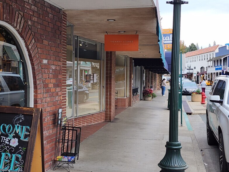More Photos Of 339 Main St, Placerville Storefront For Sale
