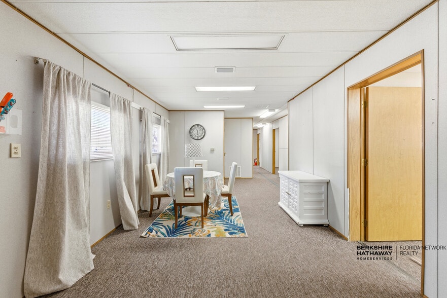 More Photos Of 5876 Old Timuquana Rd, Jacksonville Office For Lease