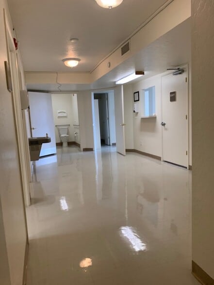 More Photos Of 1003 Division St, Prescott Medical For Lease