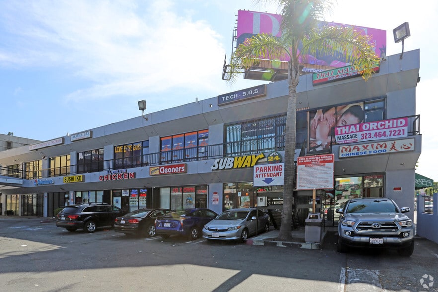 More Photos Of 6051 Hollywood Blvd, Los Angeles Storefront For Lease