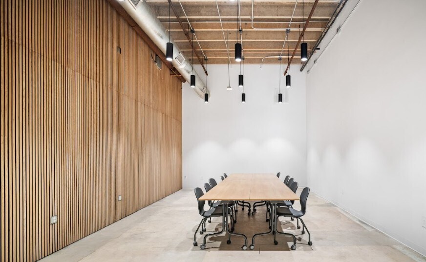 More Photos Of 919 Berryhill Rd, Charlotte Coworking Space