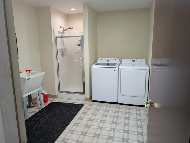 More Photos Of 211 W Main St, Russia Industrial For Sale