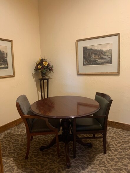More Photos Of 3851 S 103rd East Ave, Tulsa Office For Sale
