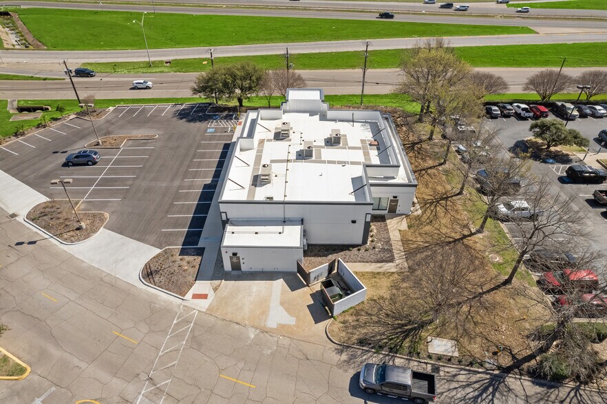 More Photos Of 5901 W Waco Dr, Waco Medical For Sale