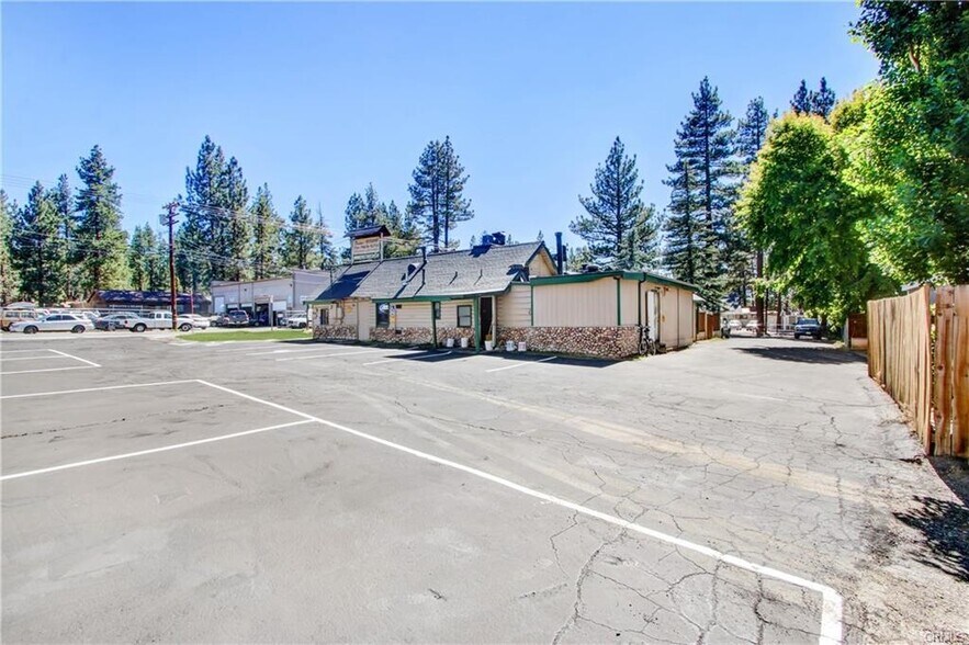 More Photos Of 337 W Big Bear Blvd, Big Bear City Restaurant For Sale