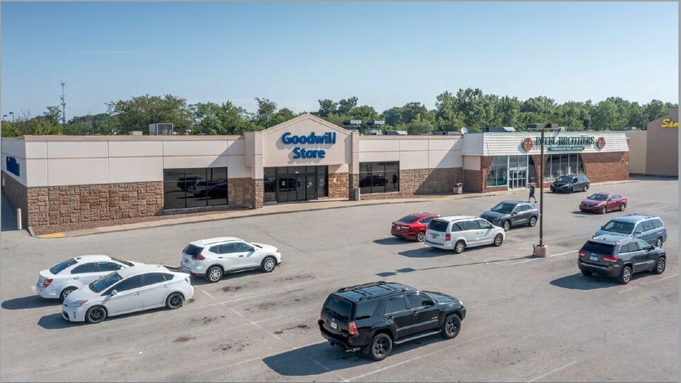 Primary Photo Of 6302 E 82nd St, Indianapolis Freestanding For Sale