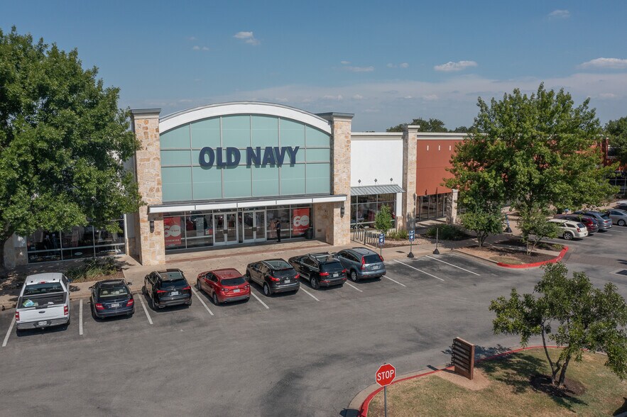 More Photos Of Brodie Ln @ SEC Brodie Ln & Hwy 290 W, Sunset Valley Unknown For Lease