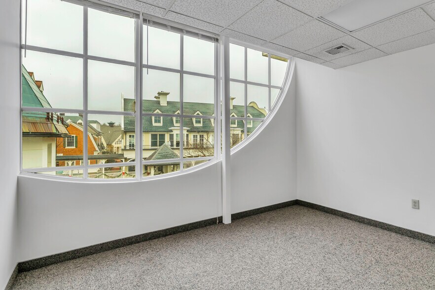 More Photos Of 23 College St, South Hadley Storefront Retail Office For Lease