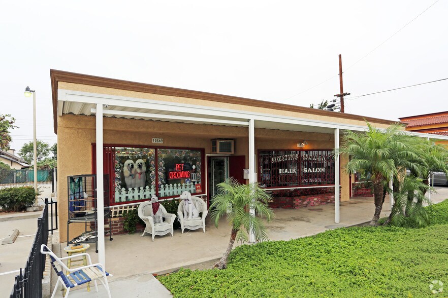Primary Photo Of 10861-10869 Beach Blvd, Stanton Storefront For Lease