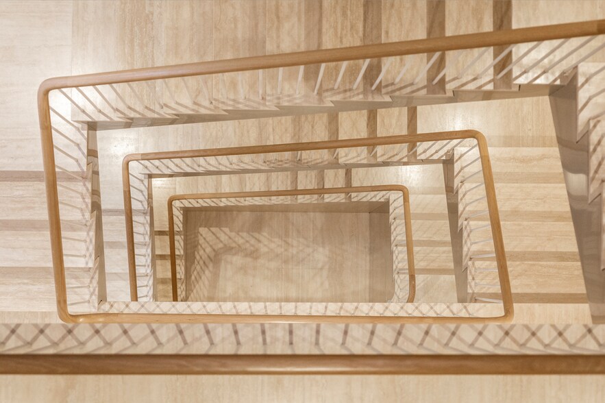 More Photos Of 26 E 78th St, New York Office For Lease