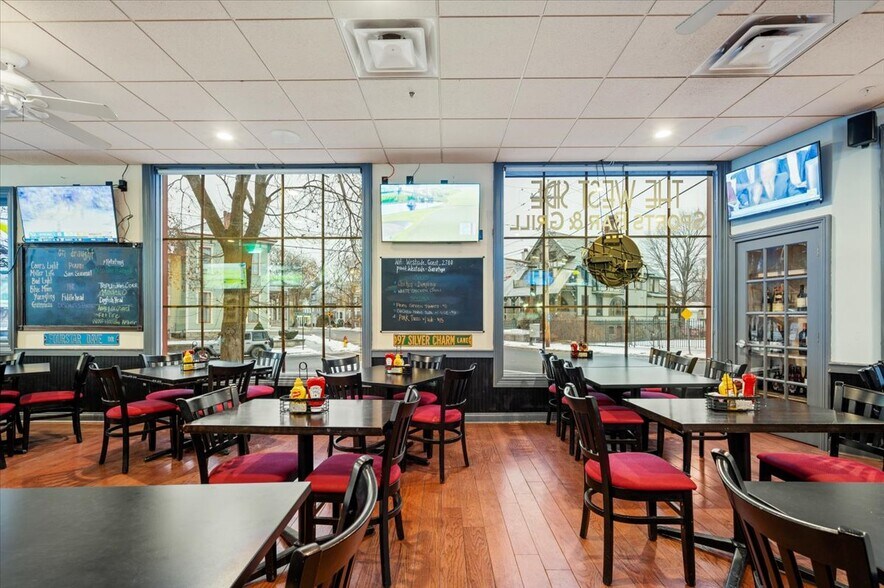 More Photos Of 108-114 Congress St, Saratoga Springs Restaurant For Sale