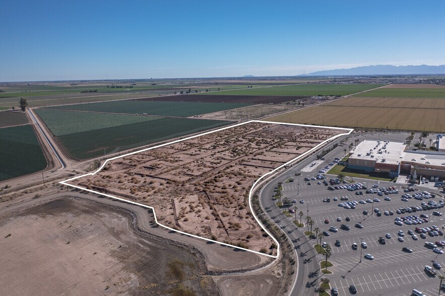More Photos Of 1558-1560 Dogwood Rd, El Centro Land For Sale