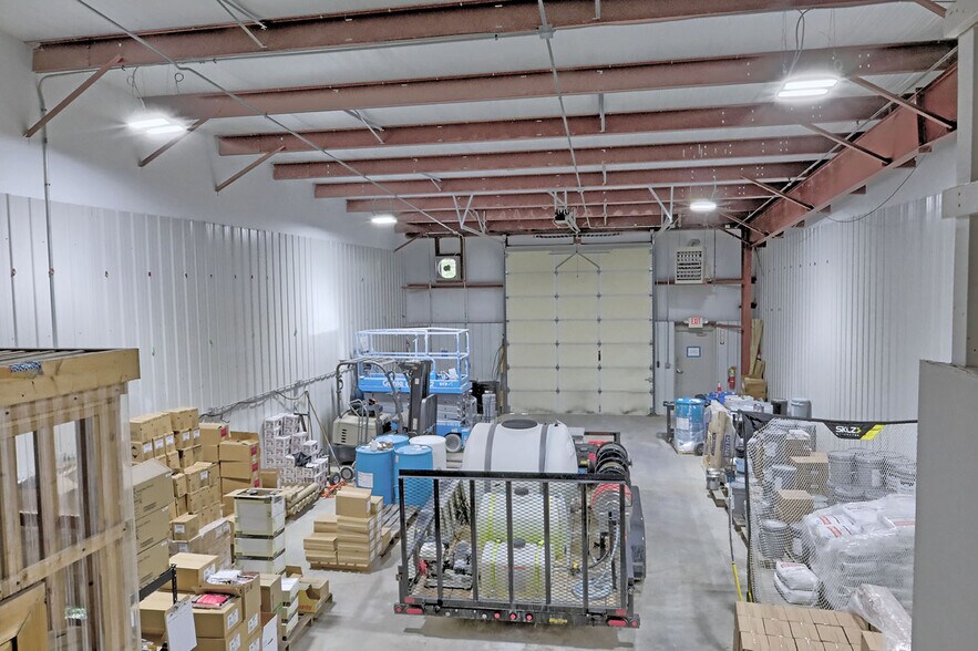 More Photos Of 121 Dewey Dr, Nicholasville Warehouse For Sale