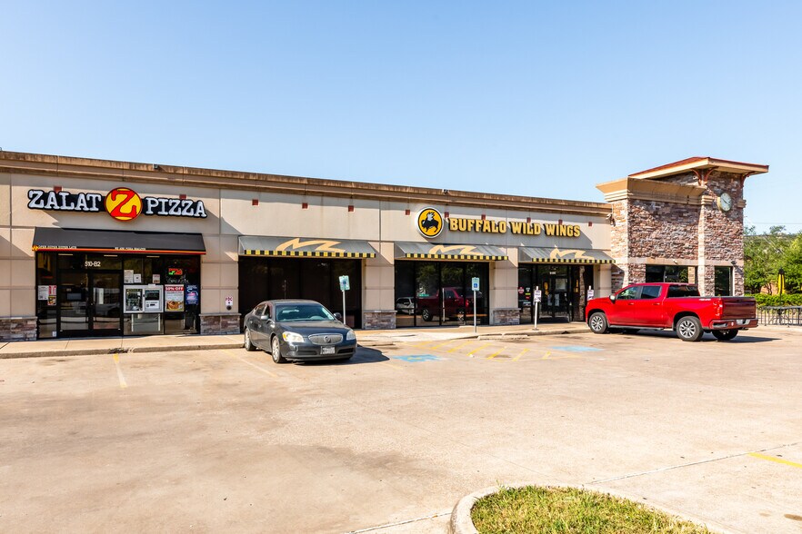 More Photos Of 510 Gray St, Houston Freestanding For Sale