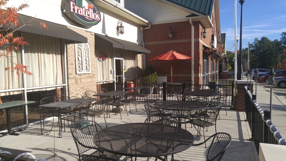 More Photos Of 9735 US 15-501 Hwy, Pinehurst Storefront For Lease