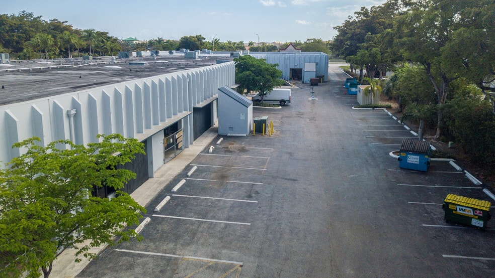 More Photos Of 2099-2101 W Atlantic Blvd, Pompano Beach Unknown For Lease