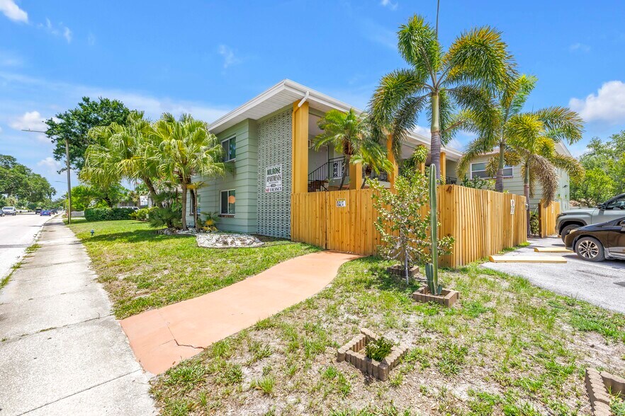 Primary Photo Of 1520 22nd Ave N, Saint Petersburg Apartments For Sale