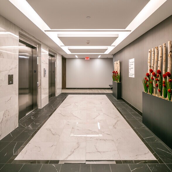 More Photos Of 8731 Katy Fwy, Houston Medical For Lease