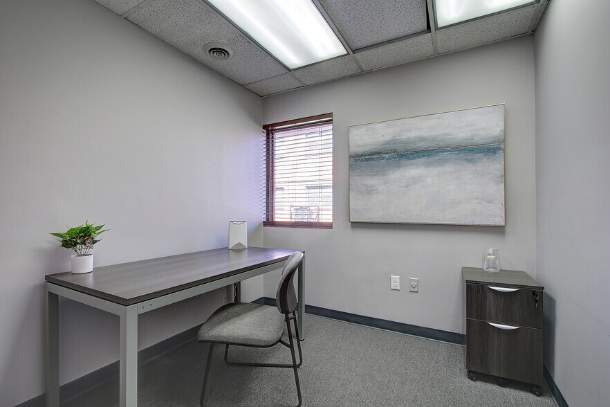 More Photos Of 5819-5825 Allentown Rd, Camp Springs Coworking Space