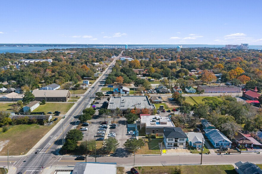 More Photos Of 282 Lameuse St, Biloxi Office For Sale
