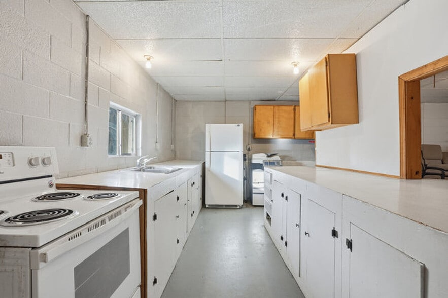 More Photos Of 19364 S Mingo Rd, Bixby Religious Facility For Sale