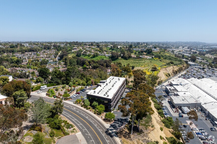 More Photos Of 4375 Jutland Dr, San Diego Loft Creative Space For Sale