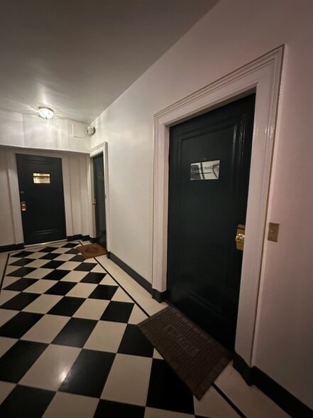 More Photos Of 1026 16th St NW, Washington Apartments For Sale