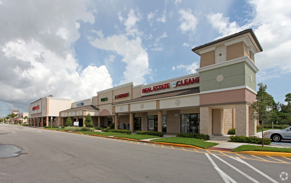 Primary Photo Of 1095-1193 SE Port St Lucie Blvd, Port Saint Lucie Storefront For Lease