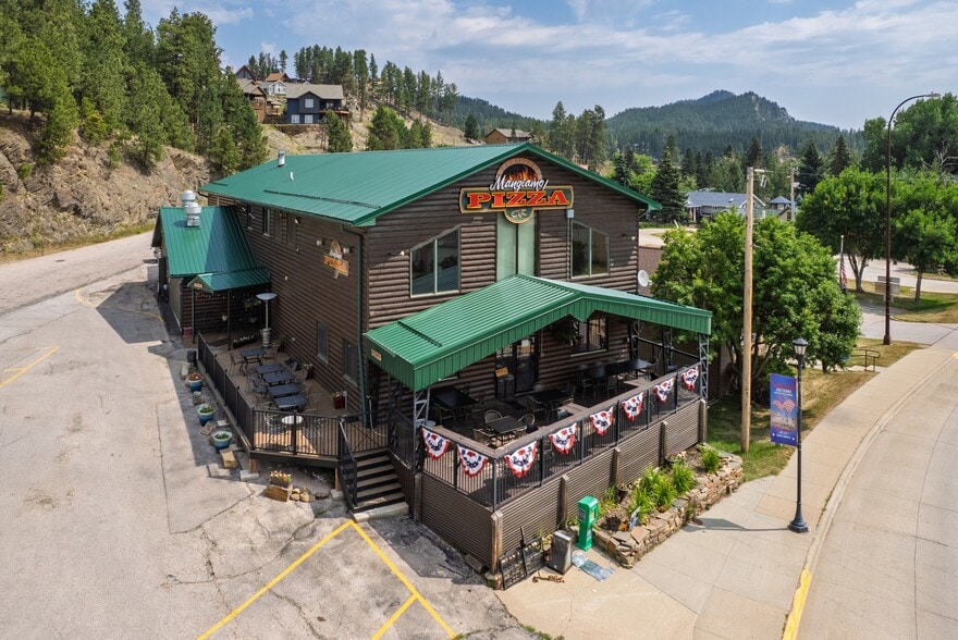Primary Photo Of 158 Museum Dr, Hill City Restaurant For Sale