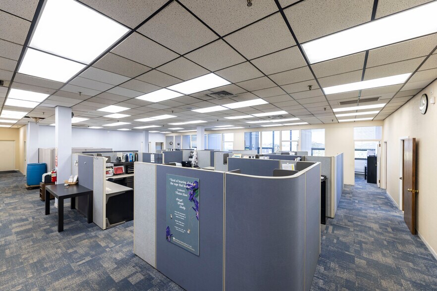 More Photos Of 735 Allens Ave, Providence Industrial For Sale