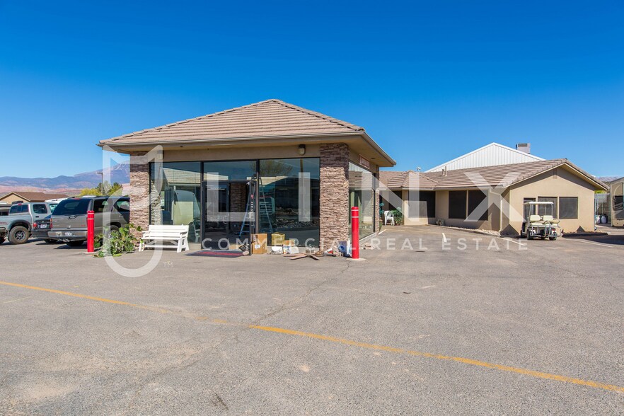 More Photos Of 1210 W State St, Hurricane General Retail For Lease