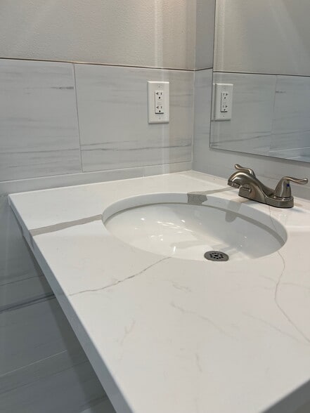 More Photos Of 7978 Preston Rd, Frisco Medical For Sale