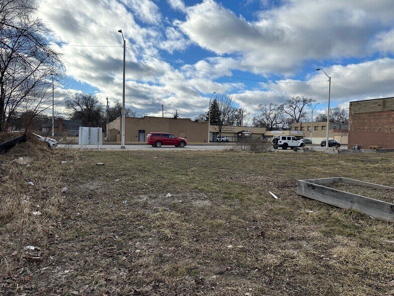 More Photos Of 15738 Livernois Ave, Detroit Land For Sale
